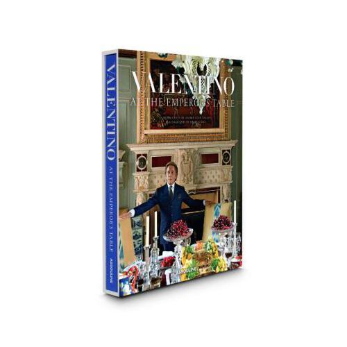 Valentino: At the Emperor\'s Table