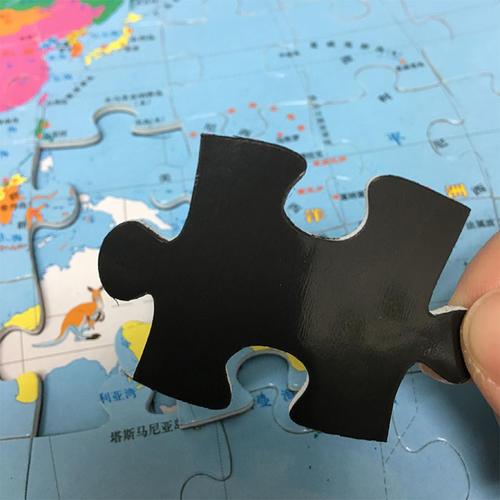 图呀会说话:小手拼世界