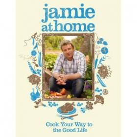Jamie's Little Book Of Big Treats (Paperback)